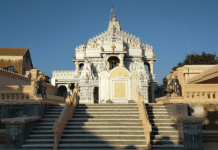 Ghritakallol Parshwanath Suthri Kutch : ઘૃતકલ્લોલ પાર્શ્વનાથ, સુથરી-કચ્છ : Shri Ghrutkallol Parshwanath, Suthri,Kutch